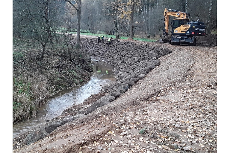 slope reinforcement