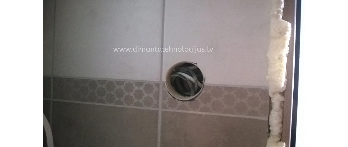 Štrobēšana un kontaktligzdu urbšana