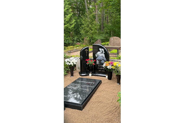 tombstones in Jurmala