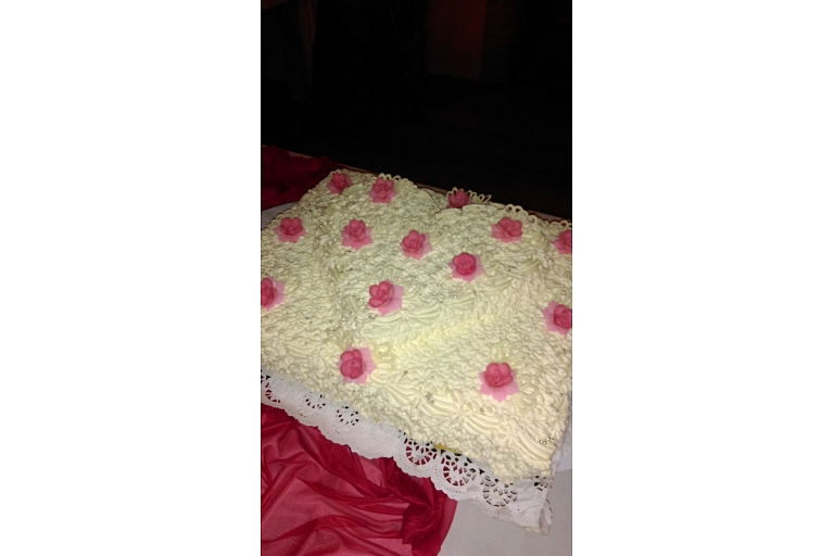 Tortes svinībām
