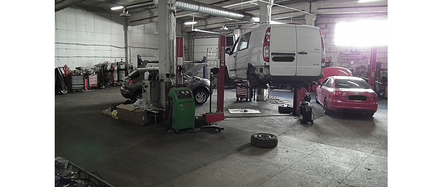 MICROBUS REPAIR IN PĀVNIEKI