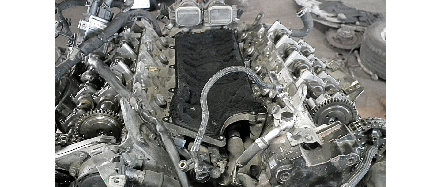 CAR ENGINE CHANGE IN PLAVNIEK