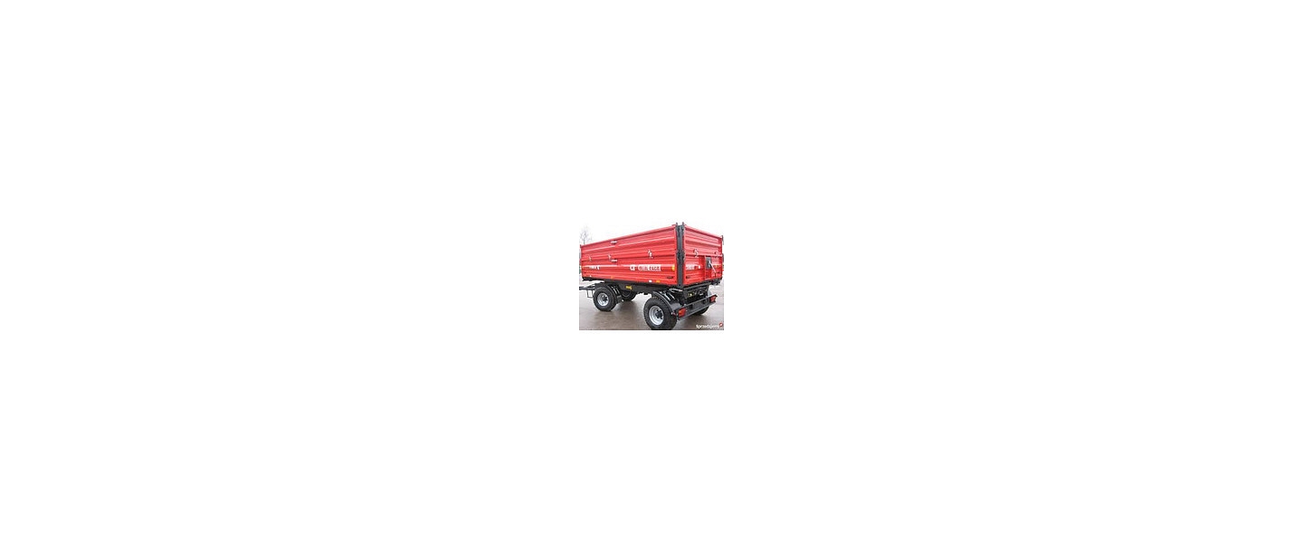 Trailers for transporting livestock