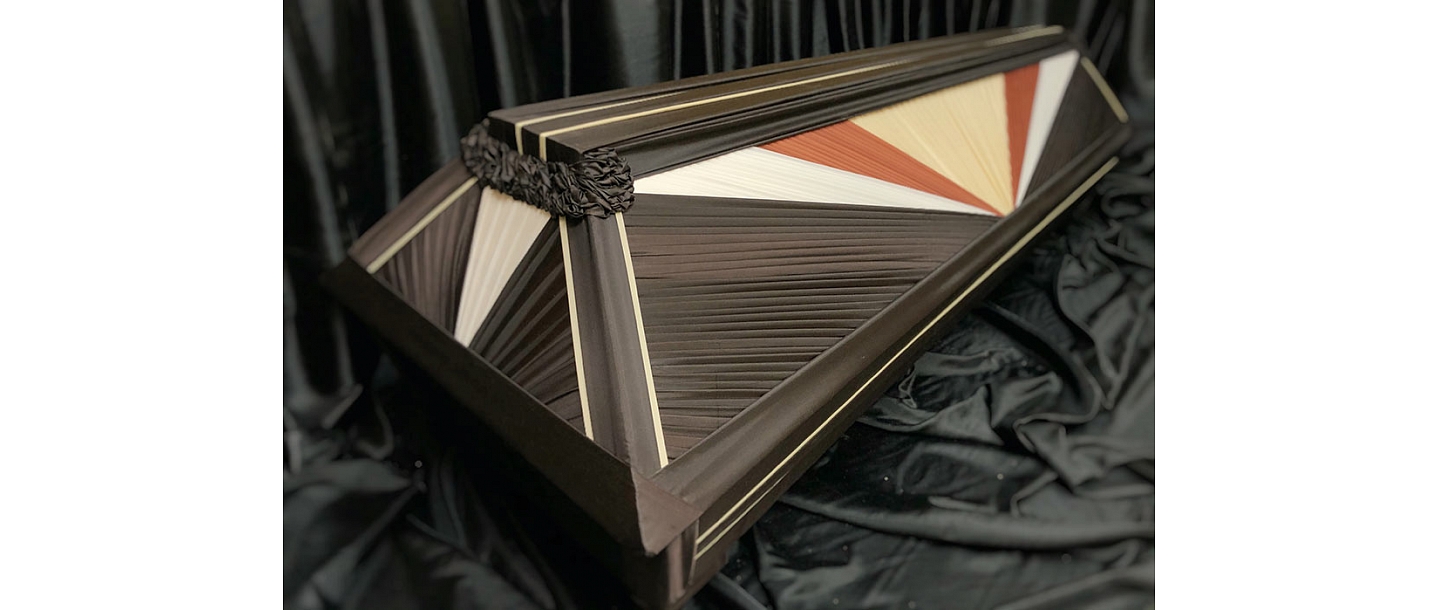 Zārks drapēts, varavīksne