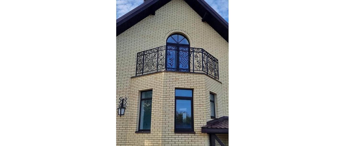 Forged balcony railings