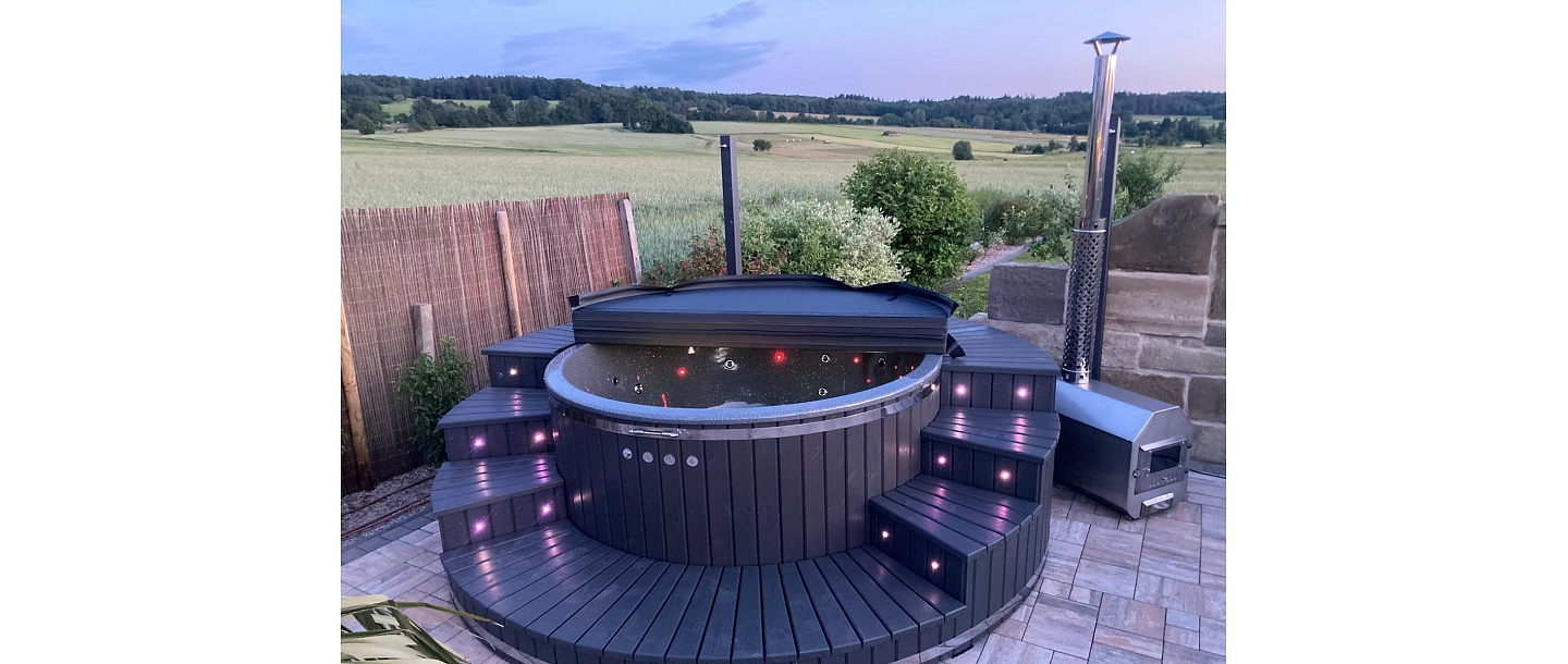Custom-made bathtubs
