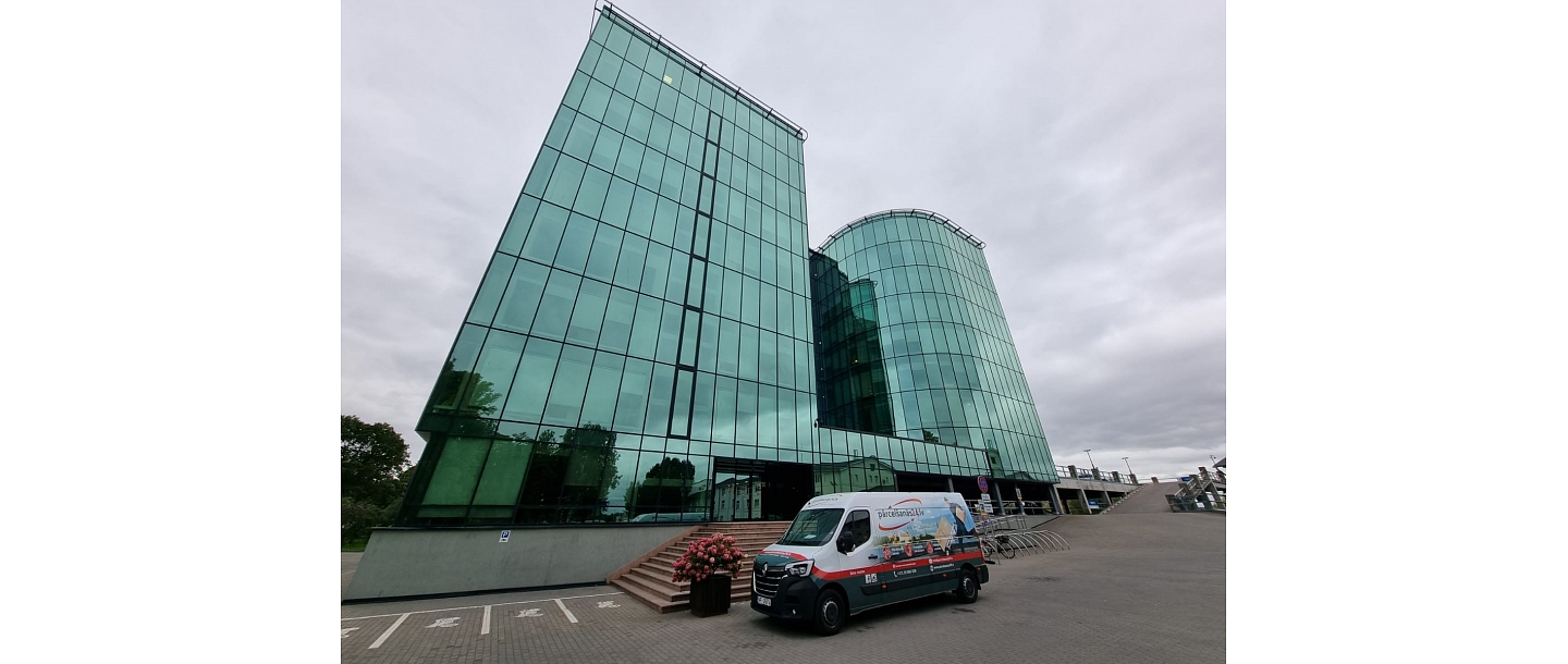 Biroja pārvākšanās serviss