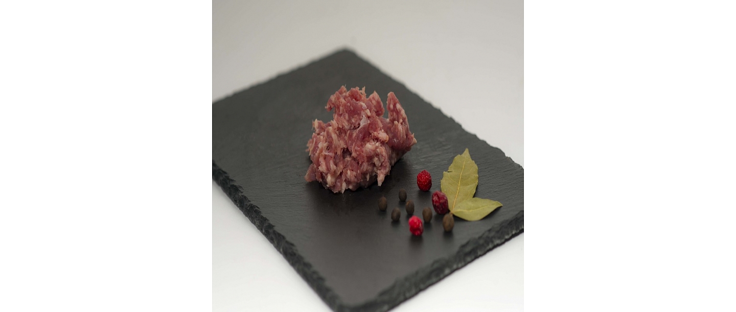 minced lamb for cutlets and burgers