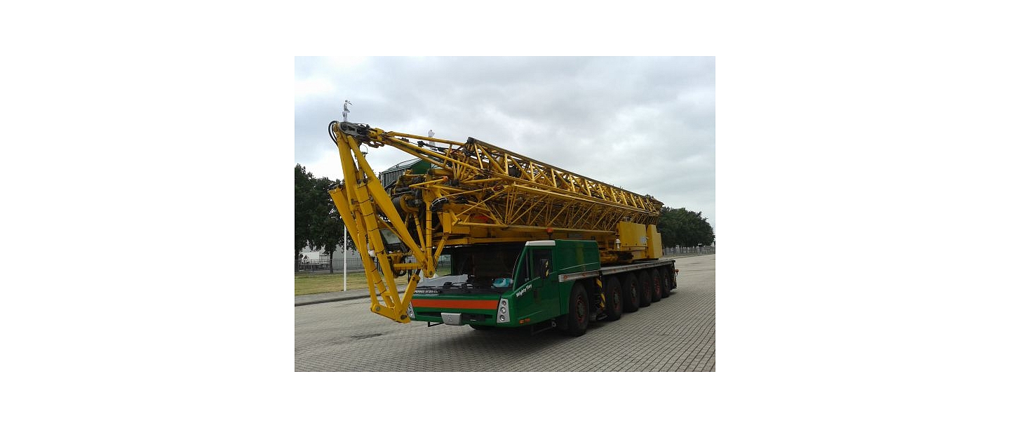 Motor crane rental
