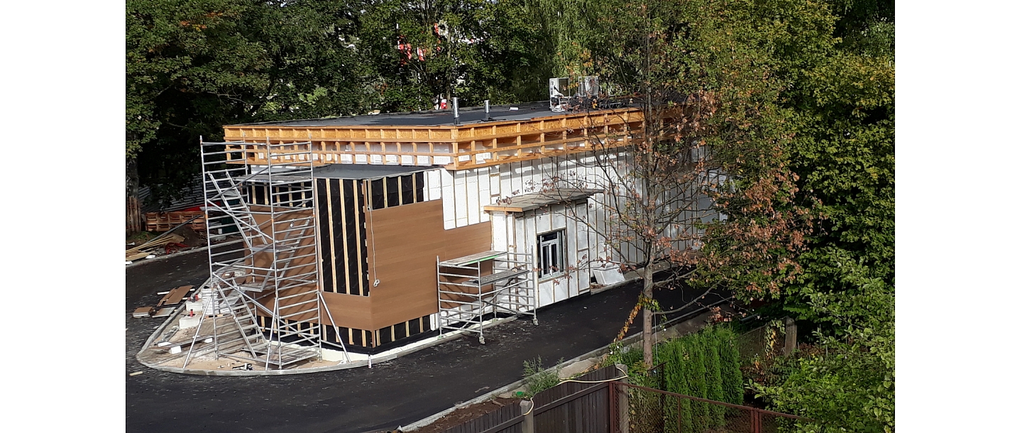 Burger King Imanta, construction