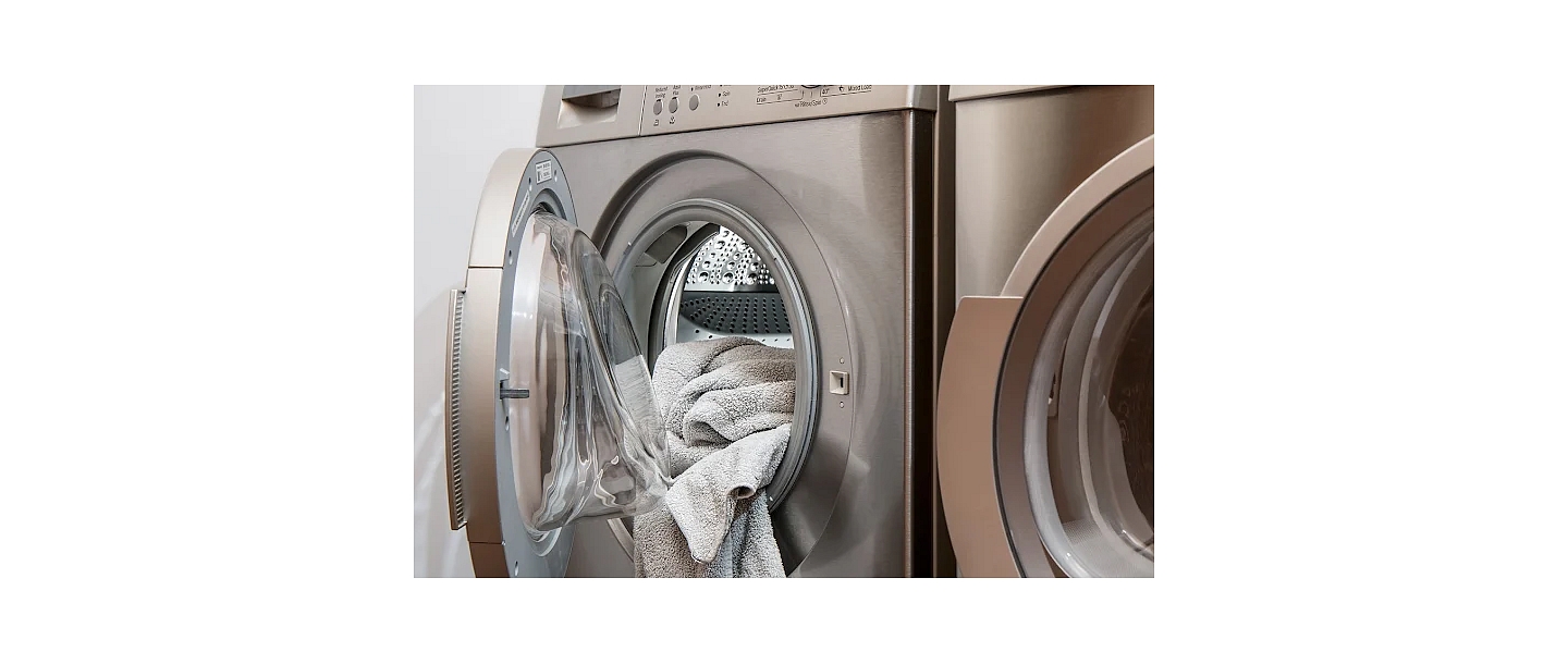 Veļas mašīnas iekšējā mehānisma remonts.