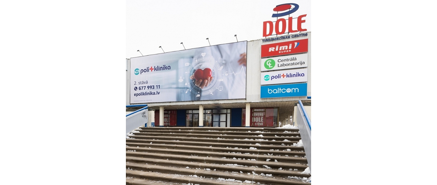 Office No. 23. vCA polyclinic is located, Dole indoors. The practice employs nurses with extensive professional experience.