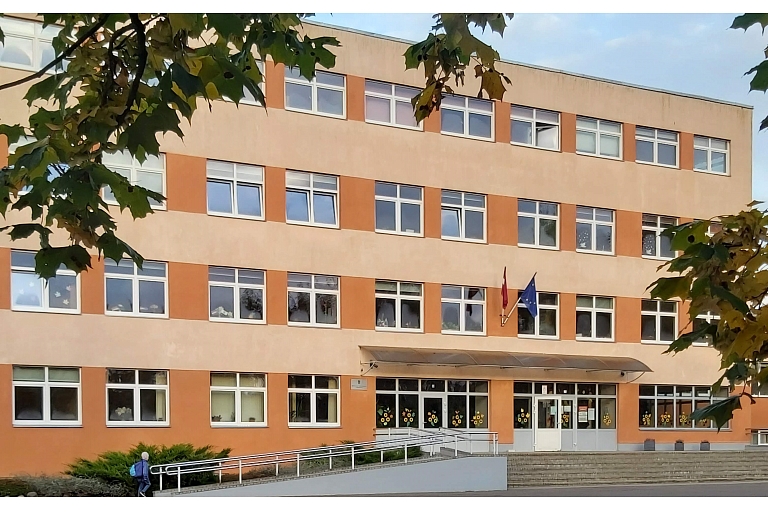 Vidusskola