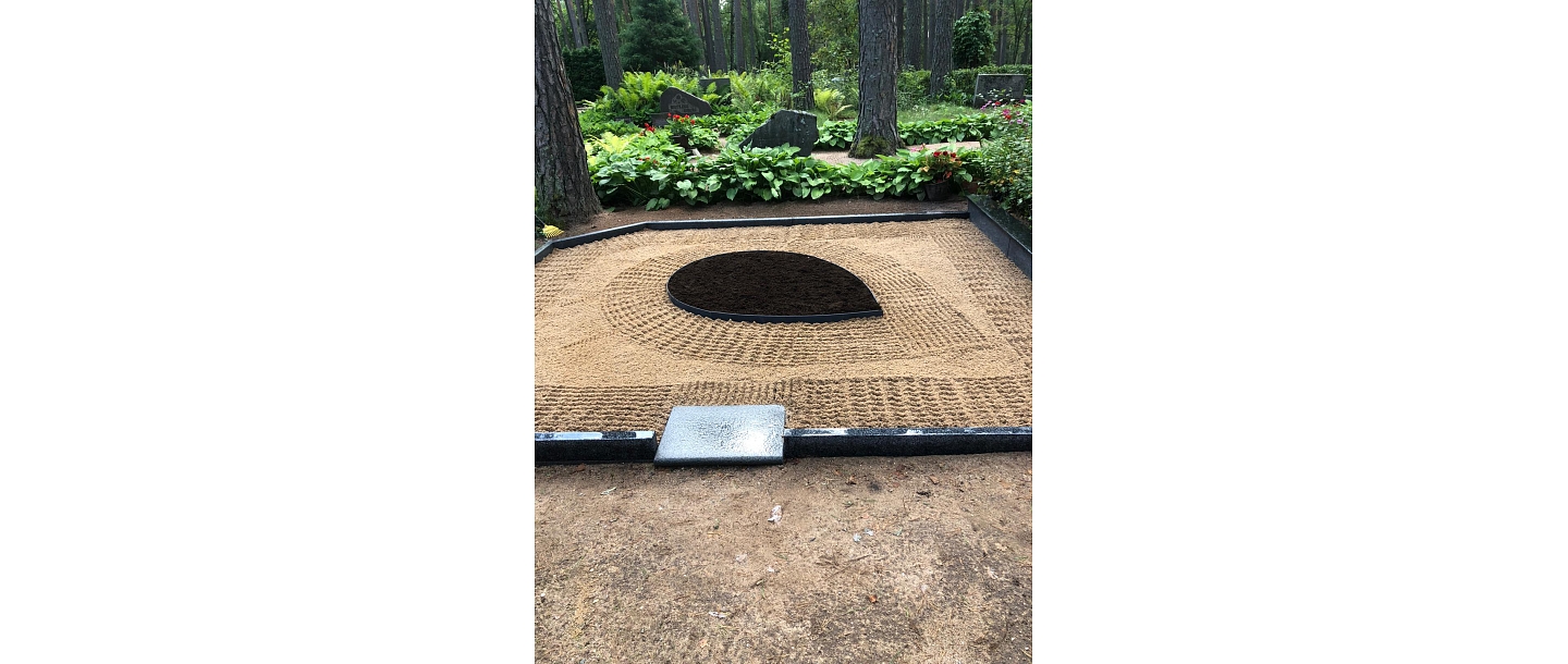 благоустройство могил в Цесисе