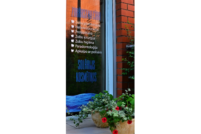 Dental treatment for INSLA