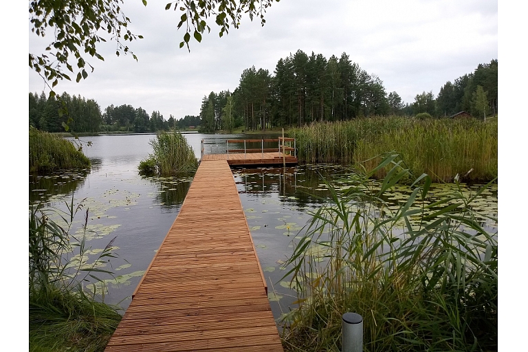 Construction of boat docks and rafts