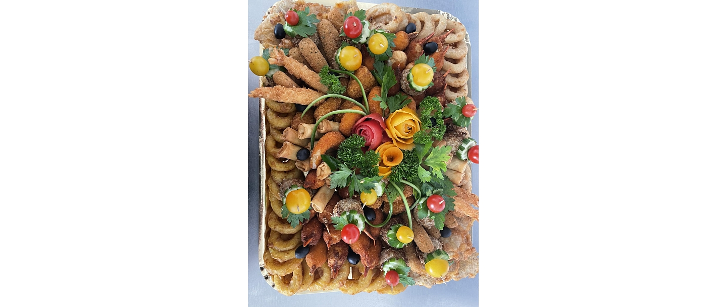 Подносы для закусок