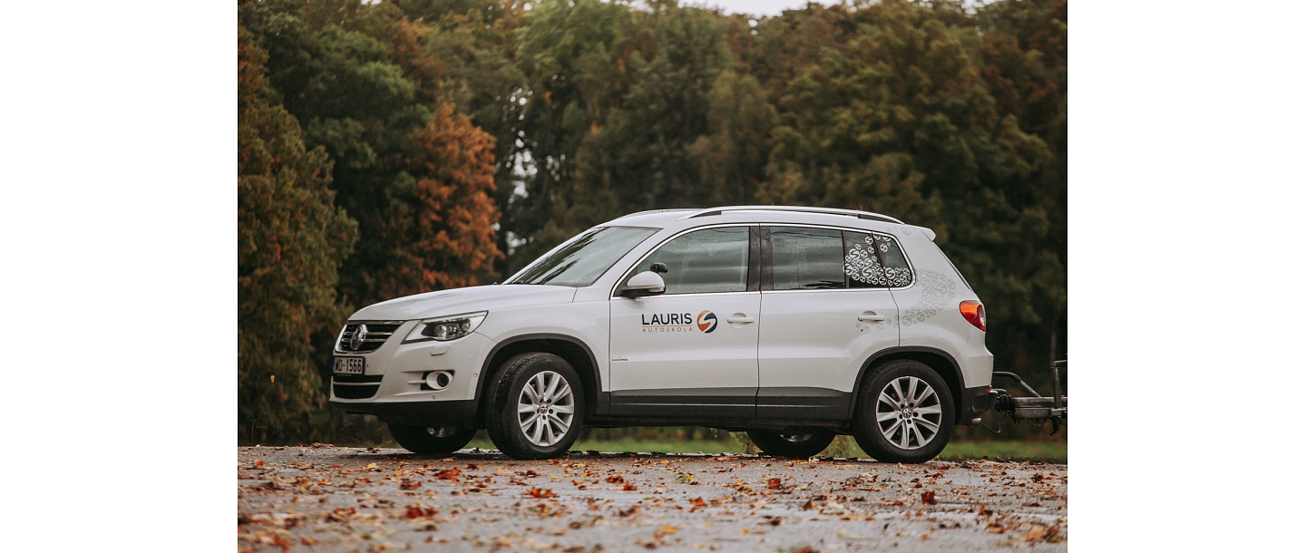 Autoskola Lauris - auto