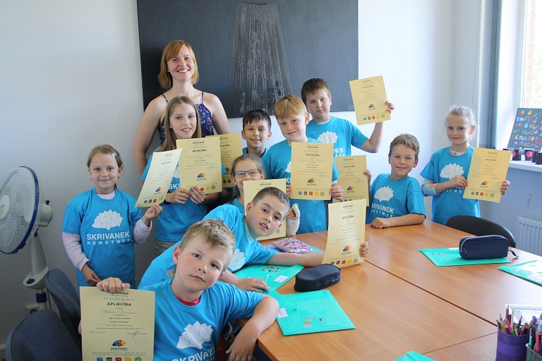 Full and part day summer camps in Skrivanek