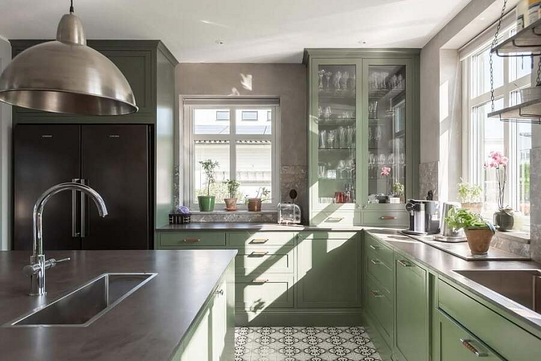 Green classic kitchen