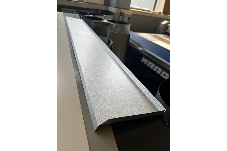 Metal products trade