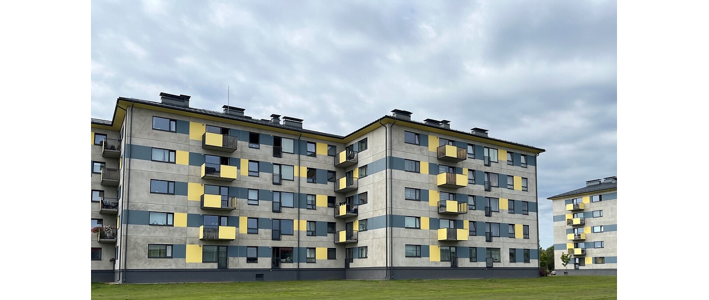 REHAU SYNEGO logi mājās Valmierā. Ražotājs, Windows Factory