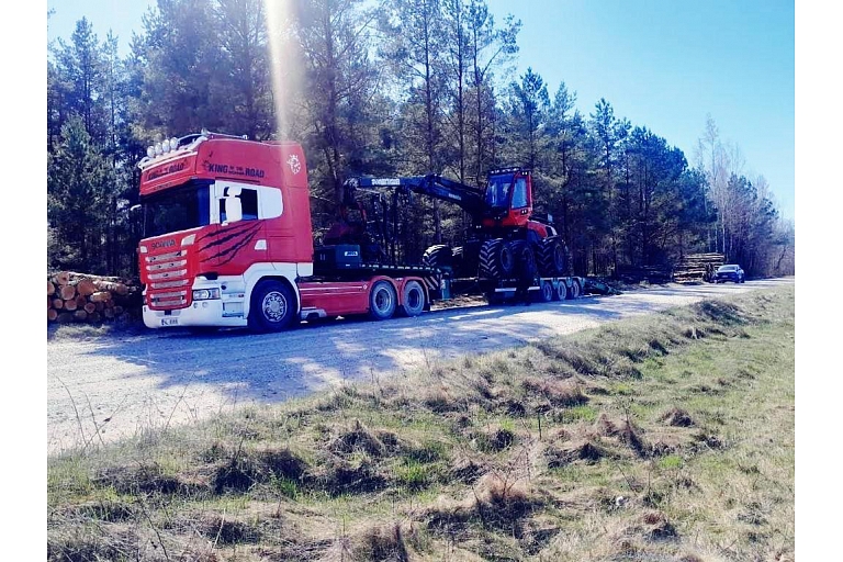 Trailer services