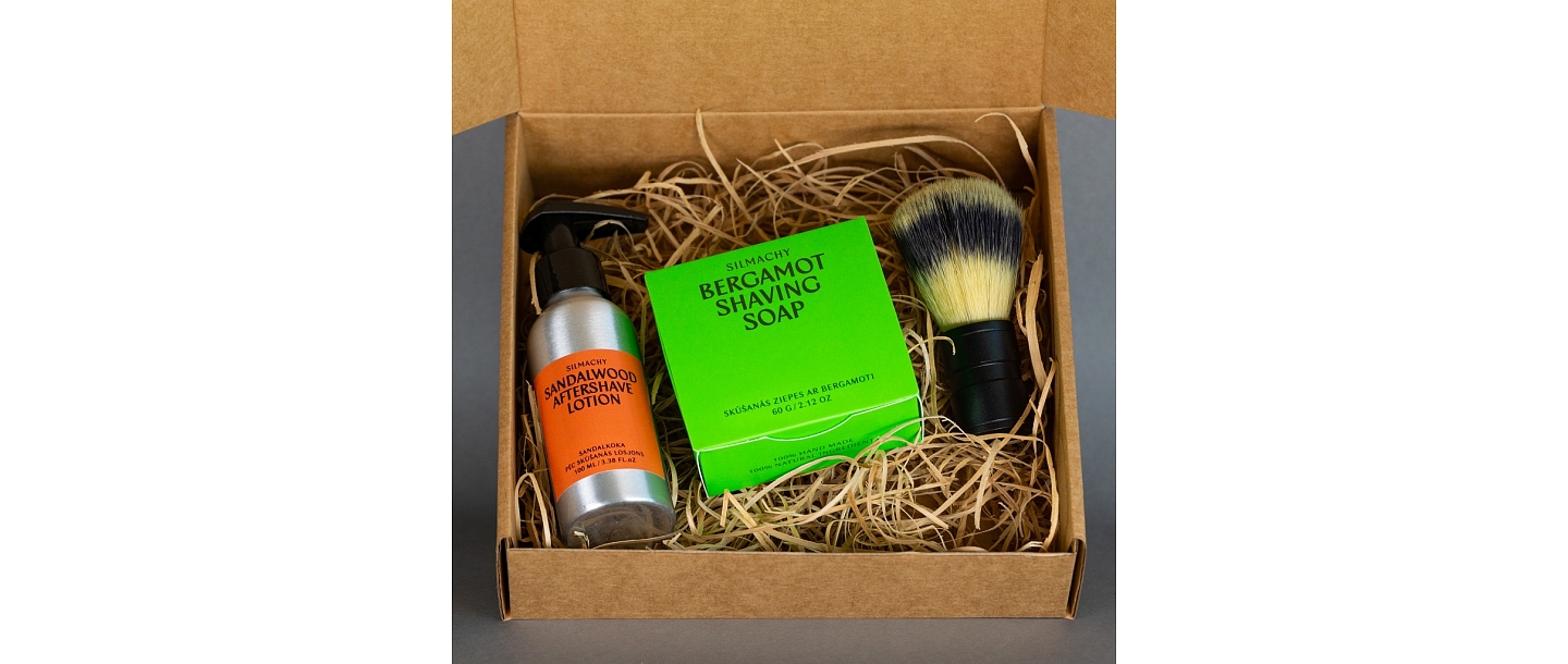 Shaving kit