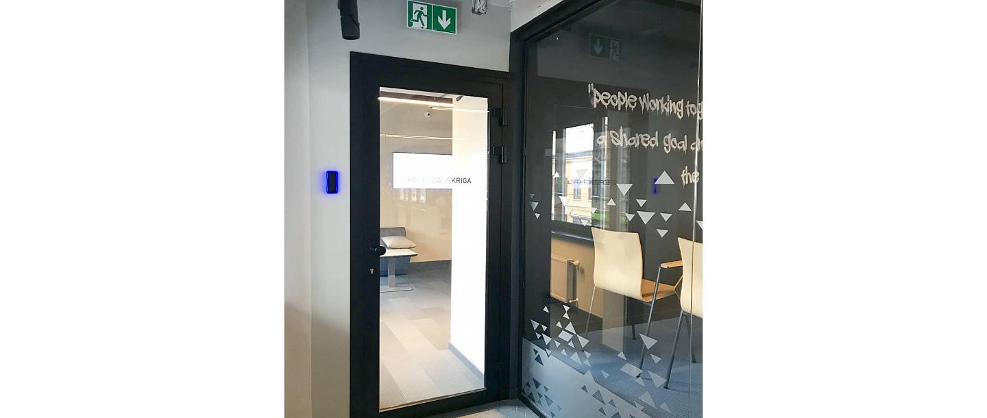 superstikls.lv, LTD JA stikls 