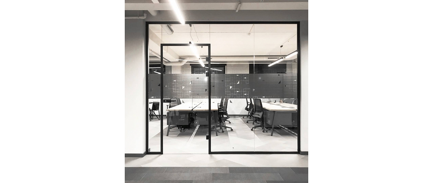 superstikls.lv, LTD JA stikls 