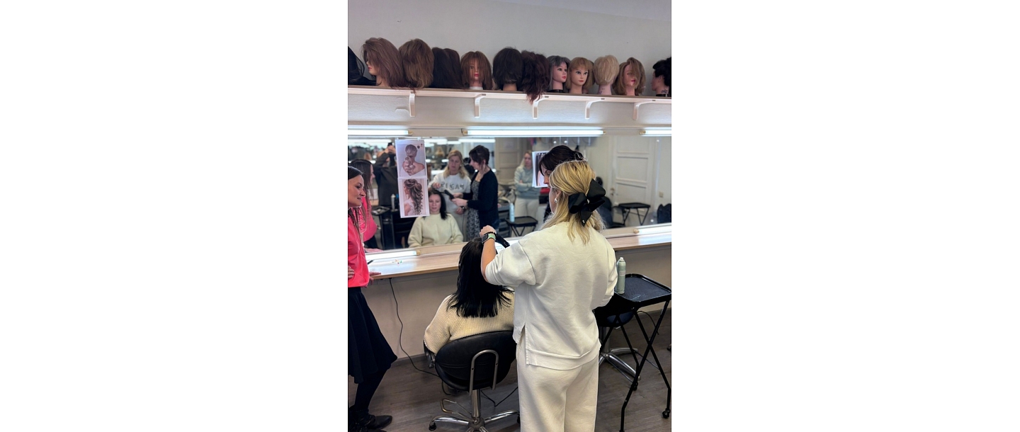 Покраска волос