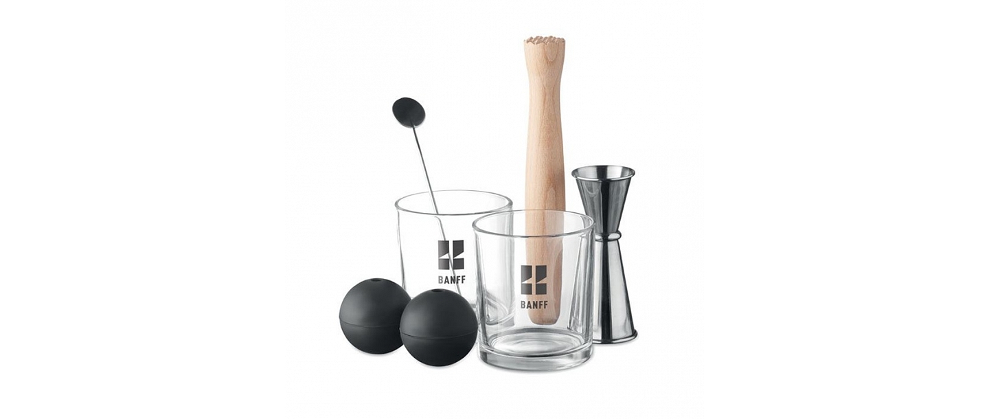 Carafes and sets