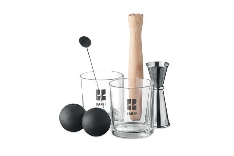 Carafes and sets
