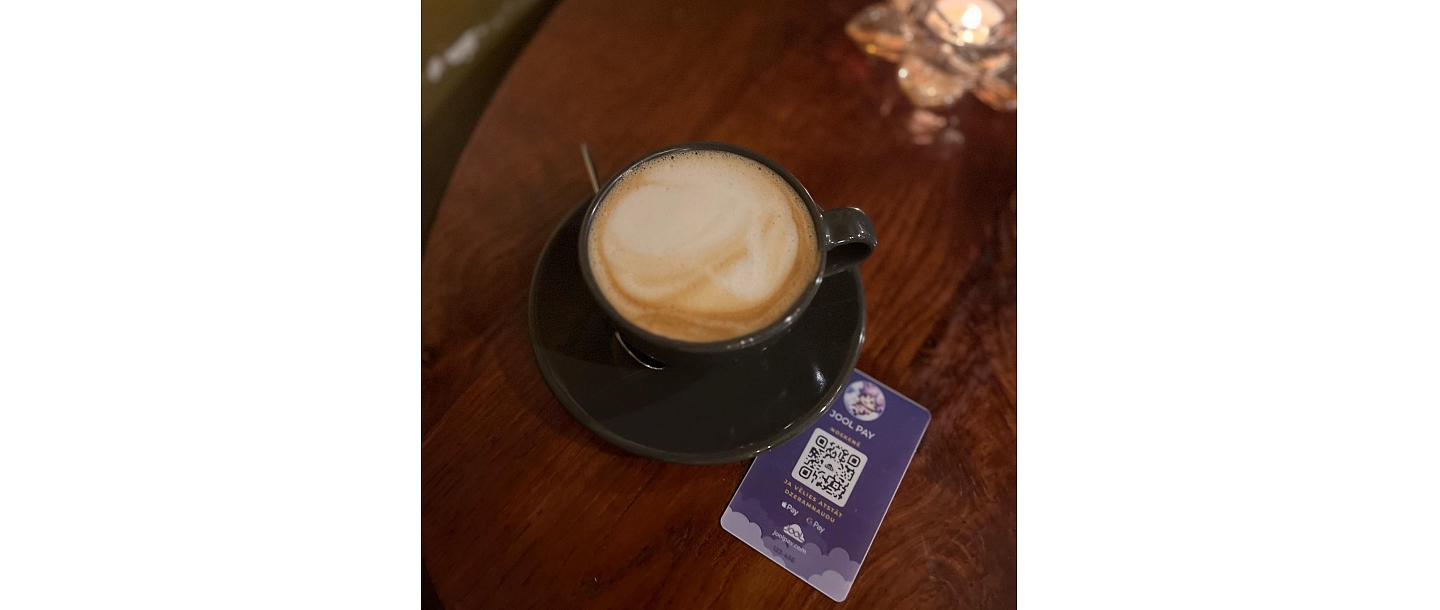 Cashless tipping solutions