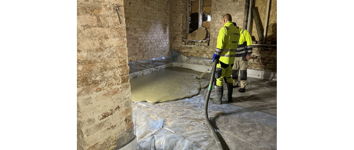 Cavity filling works in a historic building with LBS technology