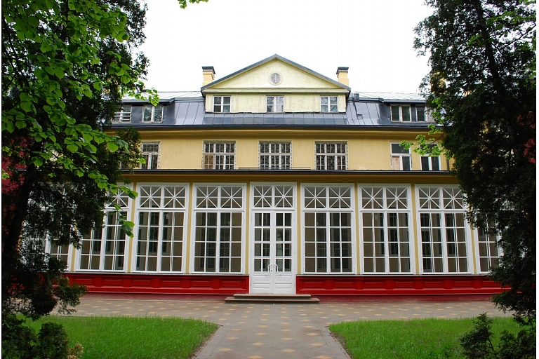 Обновление фасада