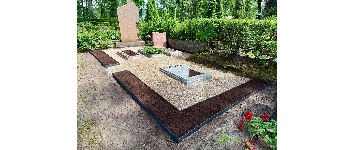 Grave world