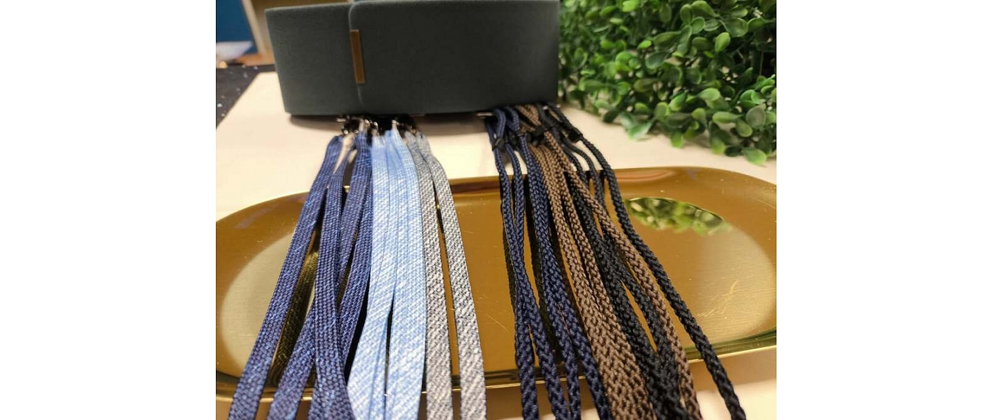 Eyeglass cords in different colors