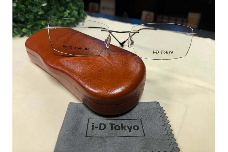 ID Tokyo безободковые титановые очки
