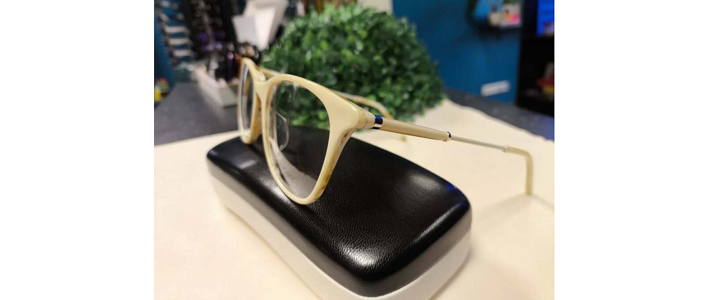 Очки GIGI Studios