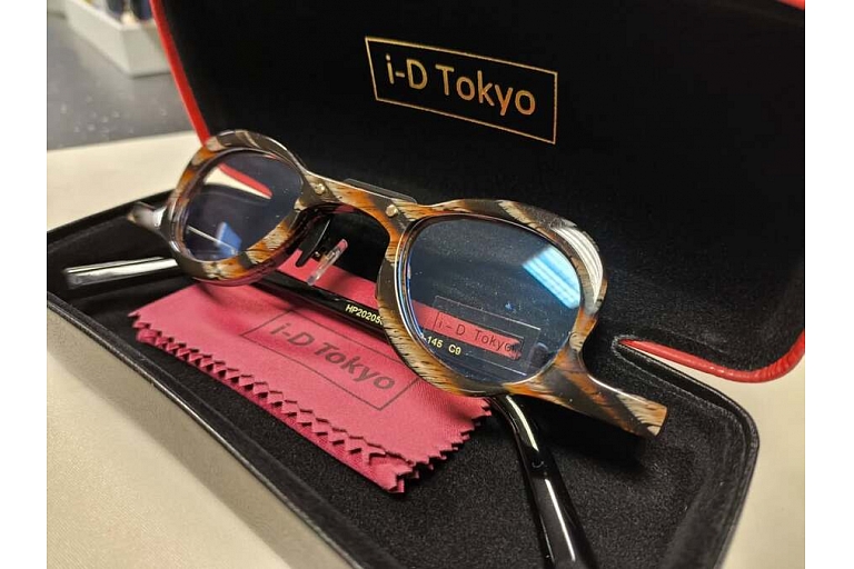 Стильные очки iD Tokyo в круглой оправе