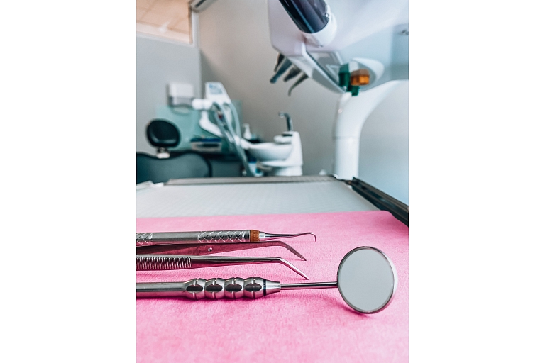 Dentist in Valmiera