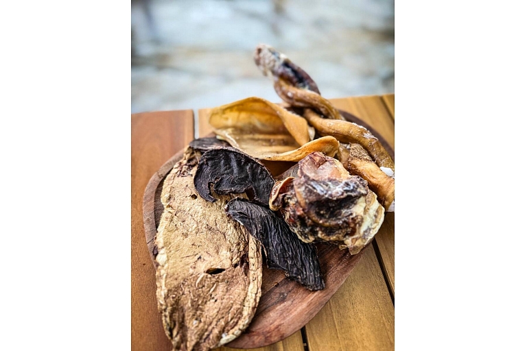 dabīgo gardumu izlase suņiem (mix komplekts)