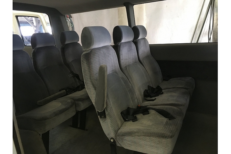 sēdekļu tīrīšana