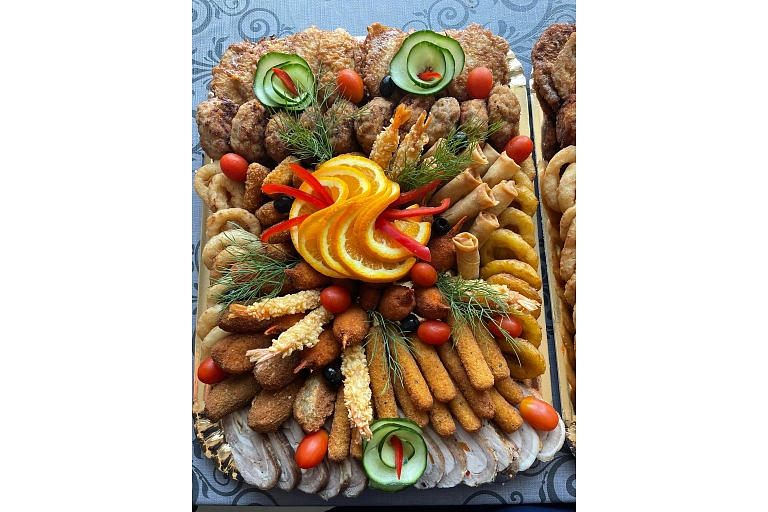 Snack trays