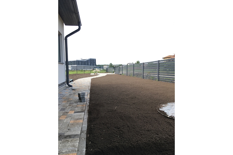 Lawn installation