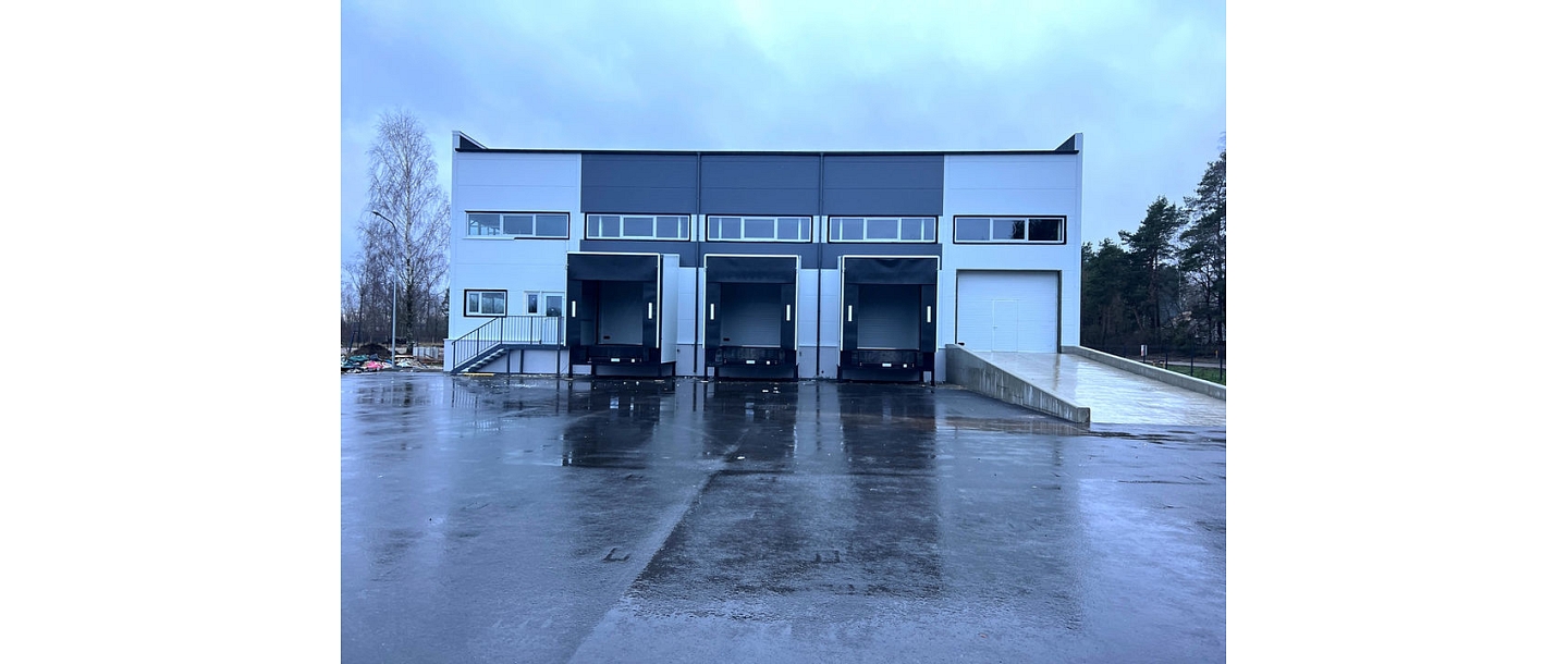 Construction of commercial premises