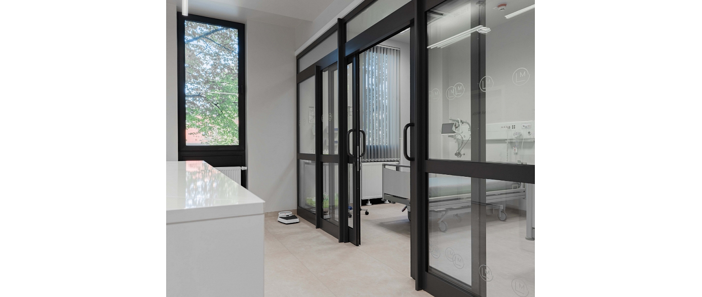 Latvijas Mikroķirurģijas centrs 