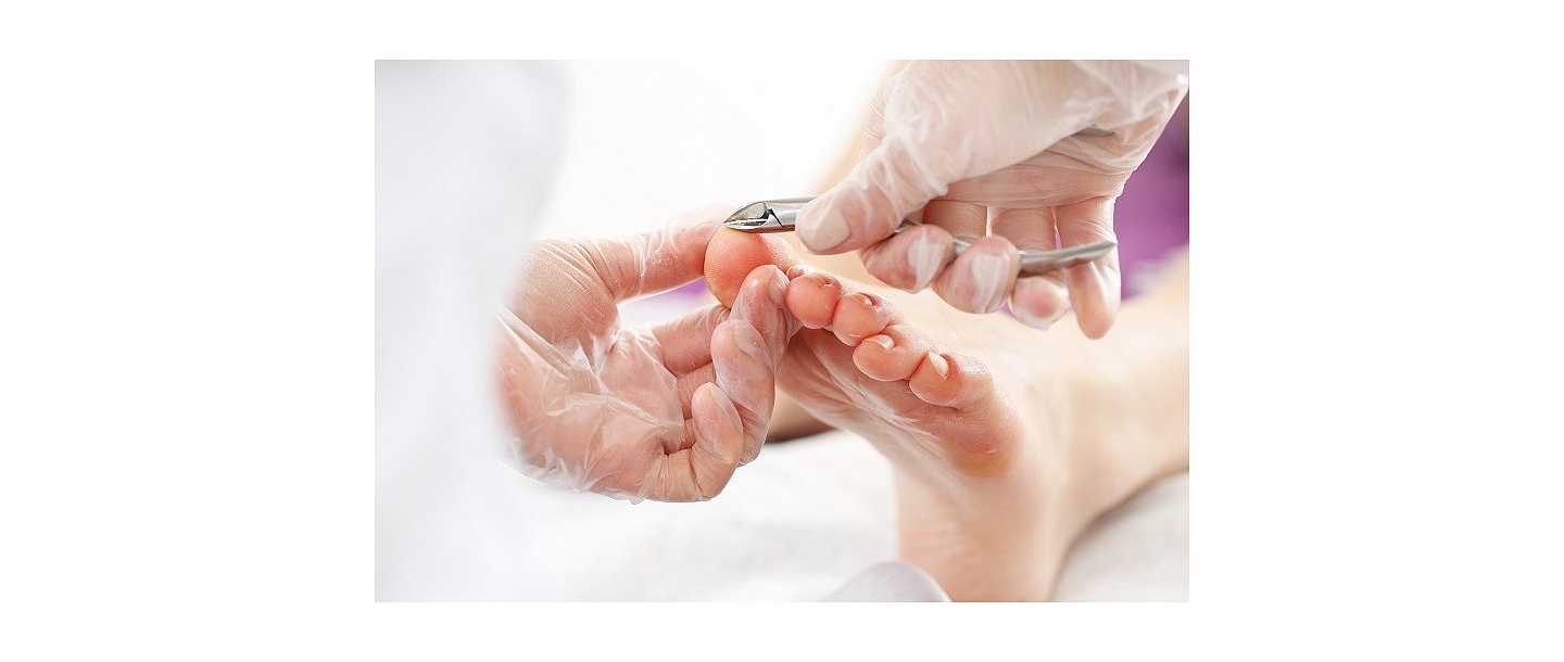 Full therapeutic foot care