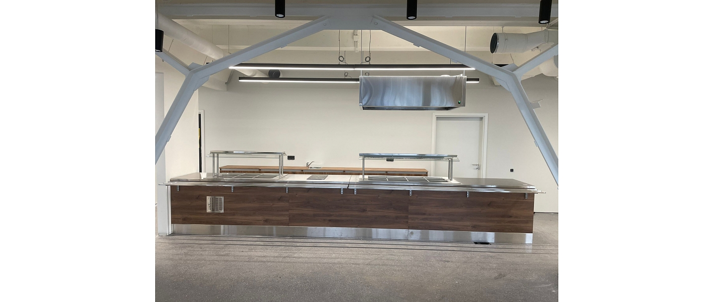 Professional kitchen equipment repair